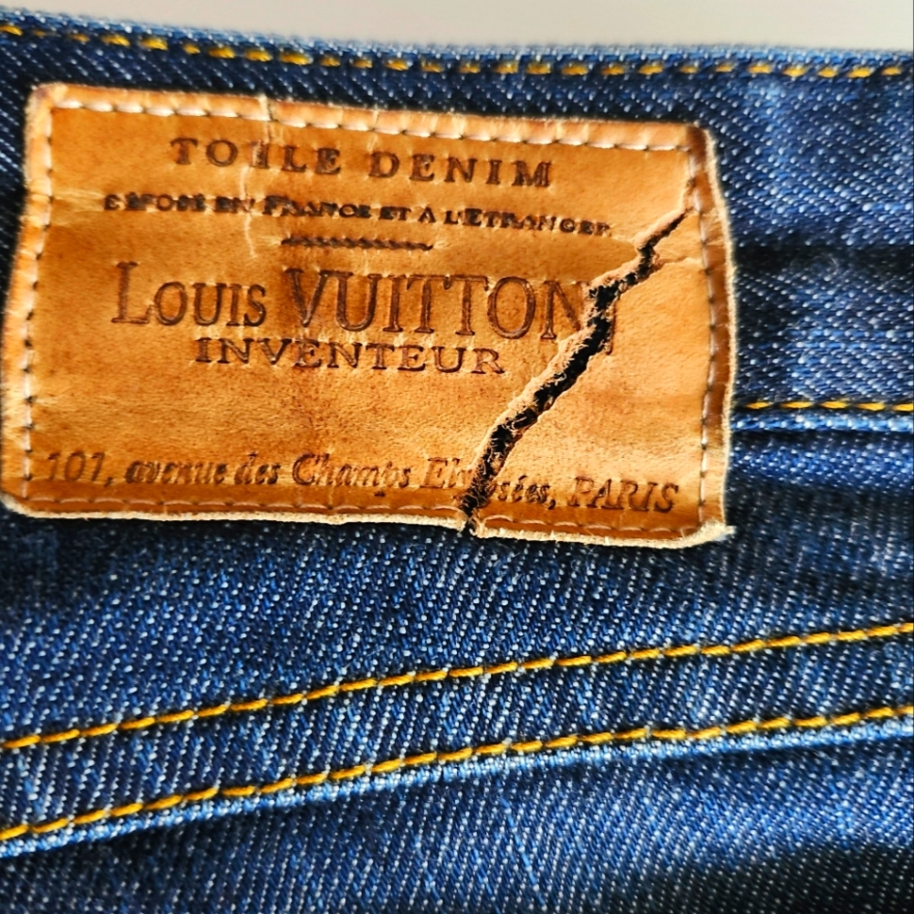 👖Louis Vuitton Dark Blue Straight Leg Jeans Authentic 👖 - Picture 10 of 16